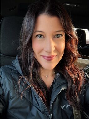 Meet your Posher, Cal